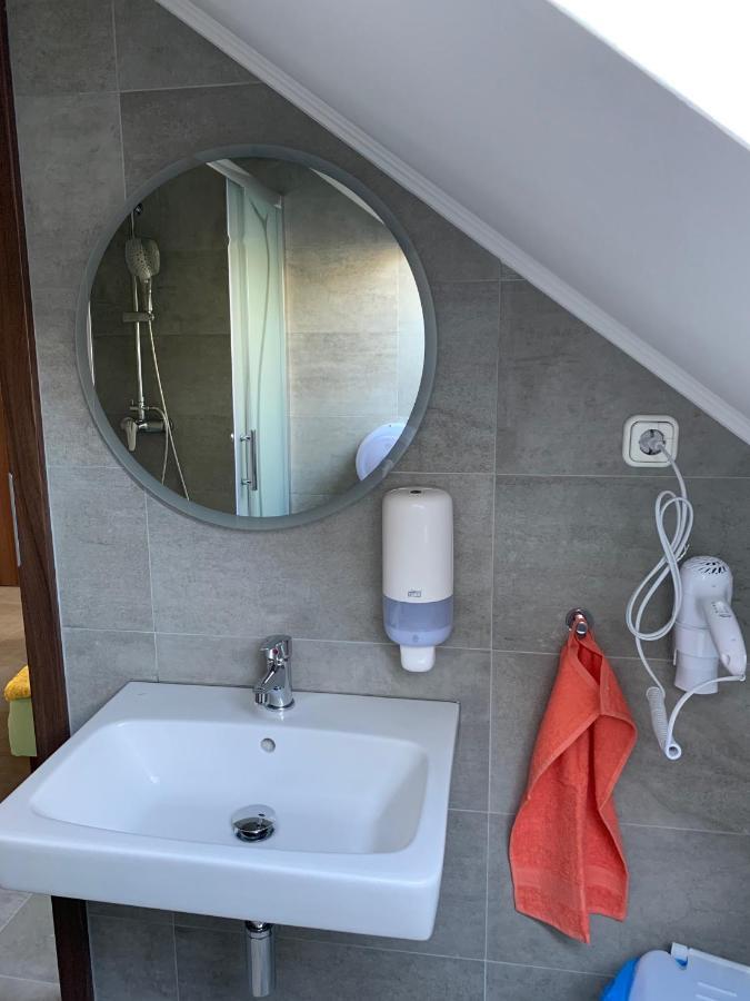Balaton Kinizsi Apartman Шиофок Экстерьер фото