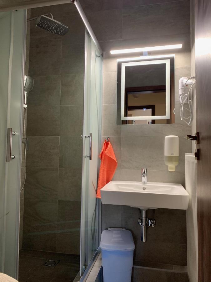 Balaton Kinizsi Apartman Шиофок Экстерьер фото