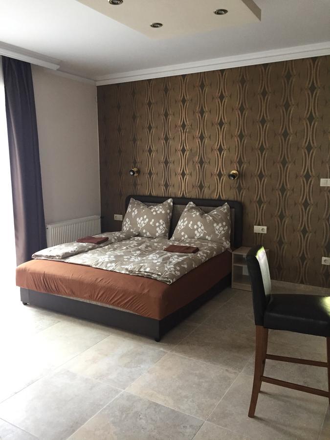 Balaton Kinizsi Apartman Шиофок Экстерьер фото